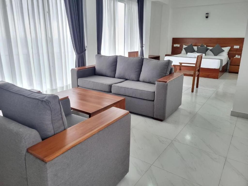 Canela Villa And Resort Ахангама Екстериор снимка