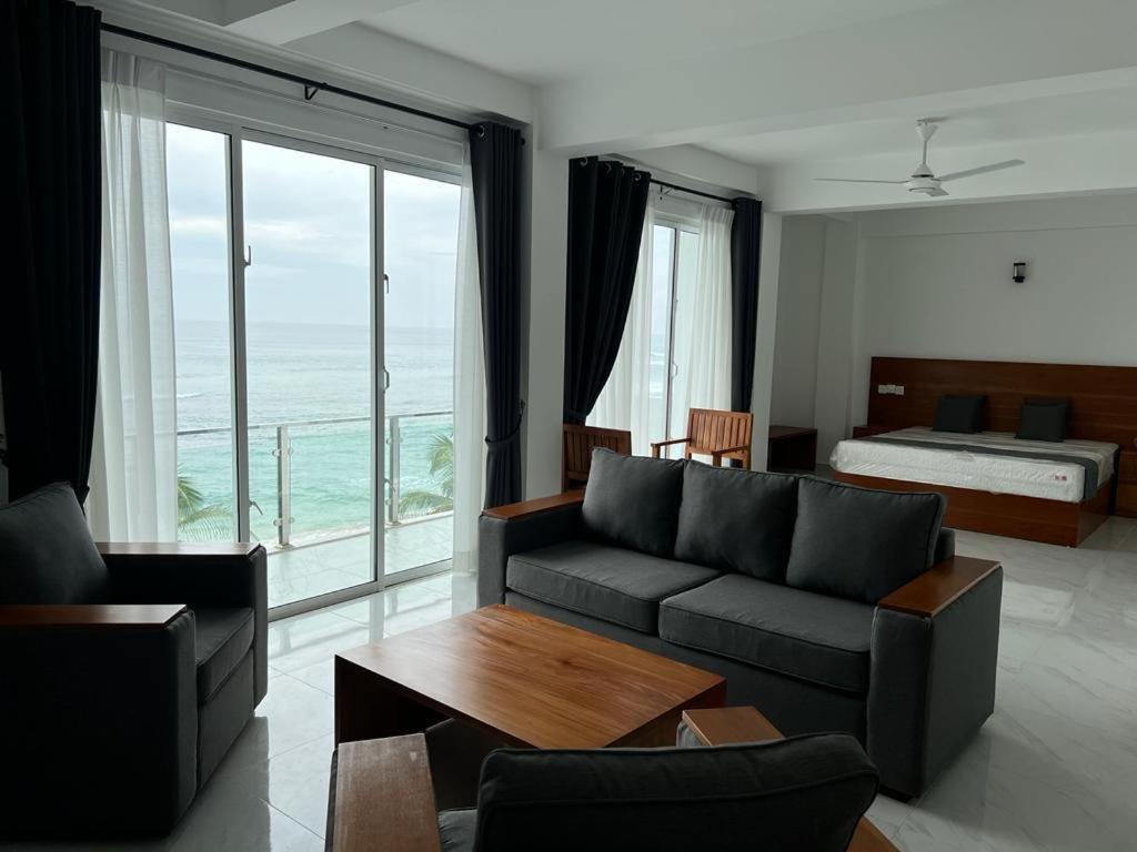 Canela Villa And Resort Ахангама Екстериор снимка