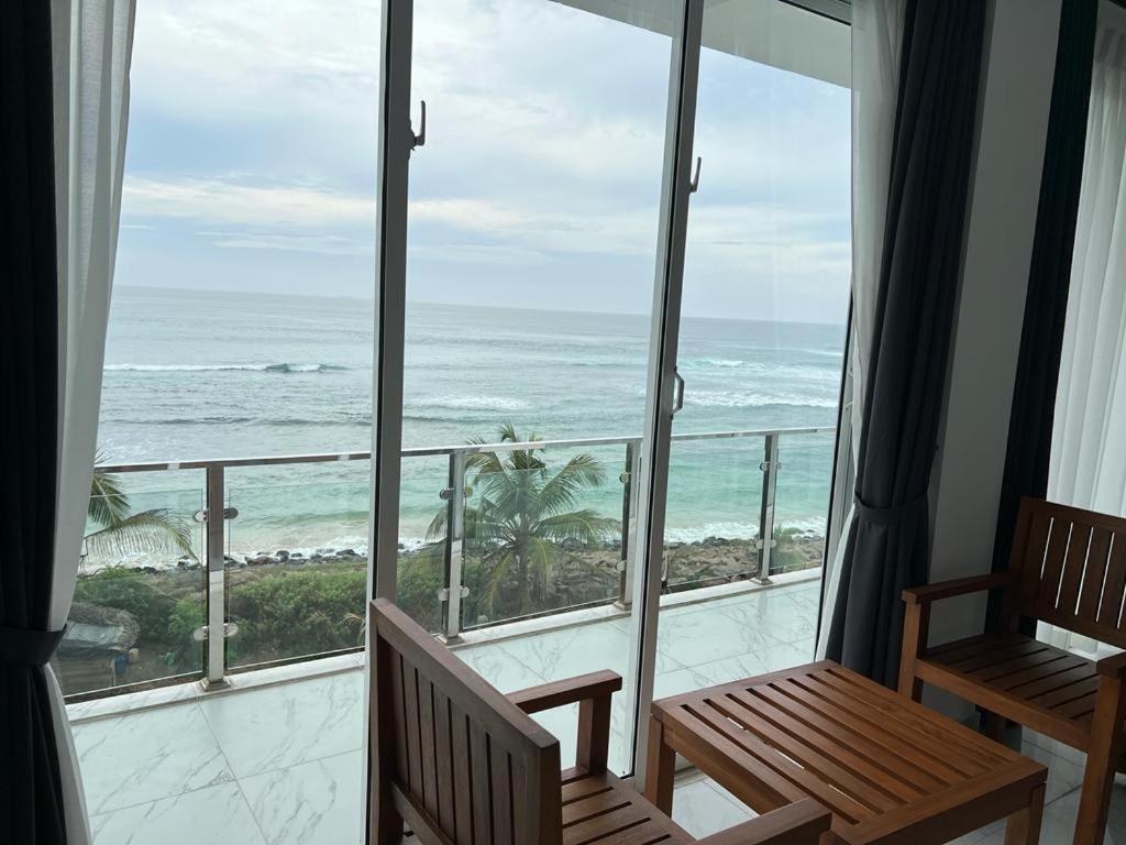 Canela Villa And Resort Ахангама Екстериор снимка